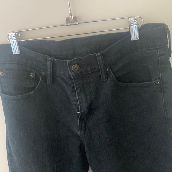 Levi mens jeans, fits woman’s 6 - Picture 3 of 4